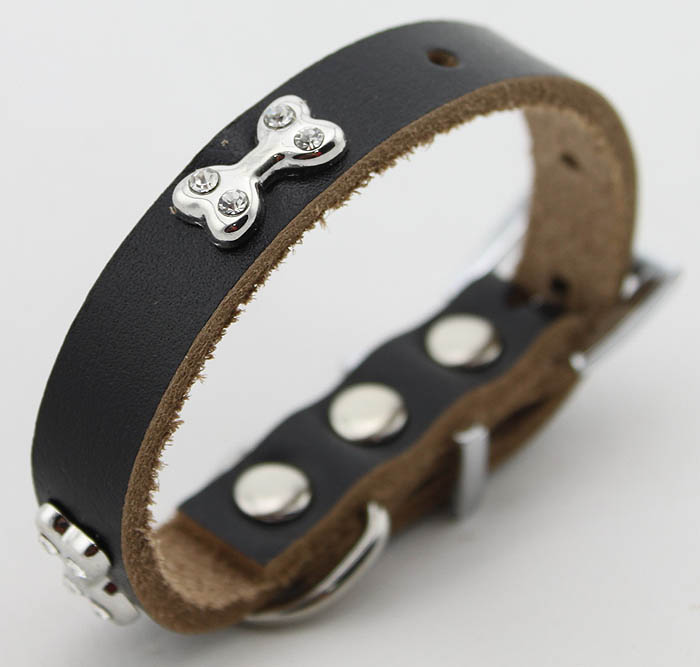 Genuine leather Dog collar 5 color Bones Genuine leather Dog collar 5 color Bones