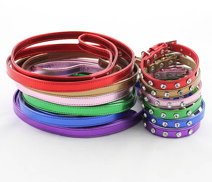 Rhinestones collars and leashes(dozen) Rhinestones collars and leashes(dozen)