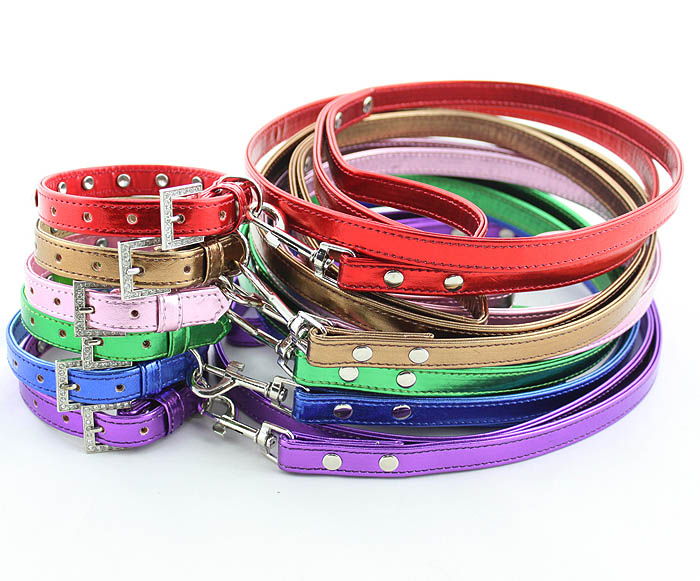 Rhinestones collars and leashes(dozen) Rhinestones collars and leashes(dozen)