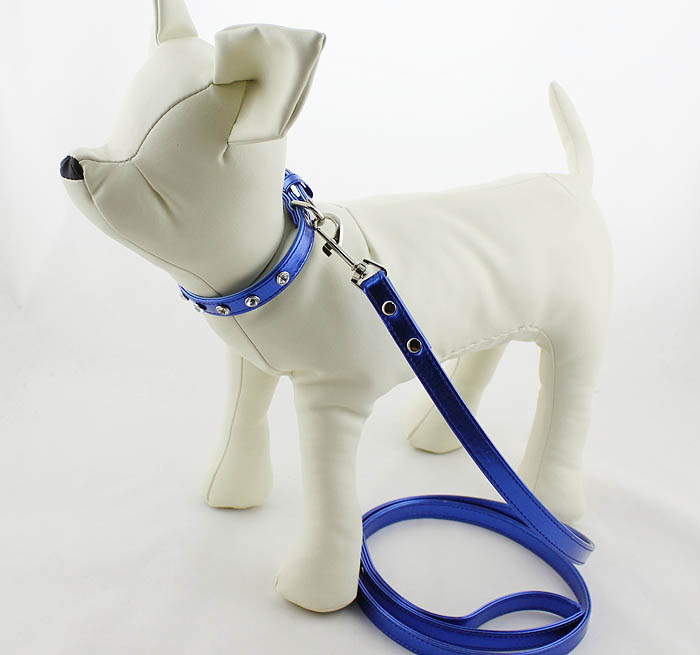 Rhinestones collars and leashes(dozen) Rhinestones collars and leashes(dozen)
